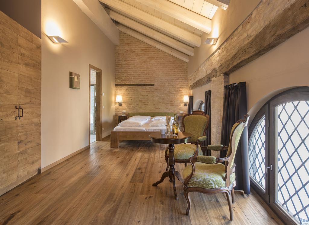 Sunstar Hotel Piemont Castello Di Villa Isola d'Asti Zewnętrze zdjęcie